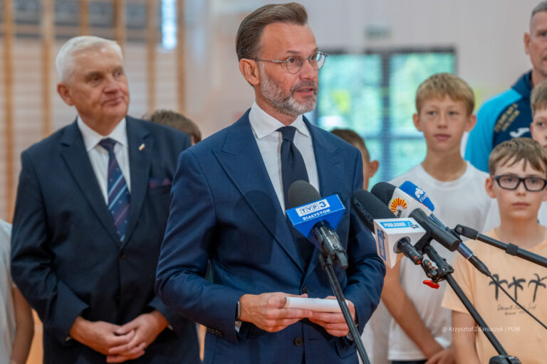Nowa hala sportowa przy białostockiej szkole wybudowana w programie Olimpia (4)