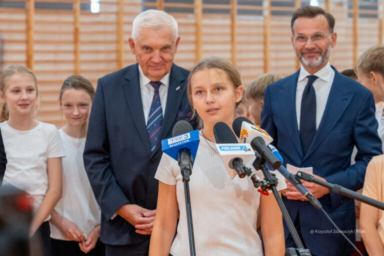 Nowa hala sportowa przy białostockiej szkole wybudowana w programie Olimpia (8)